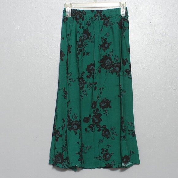 Band of the free nwt green black floral faux wrap midi skirt - Picture 4 of 11